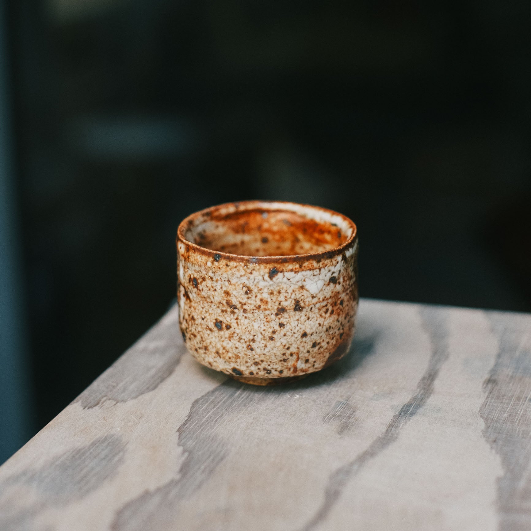 Guinomi, Shino Glaze w Ash