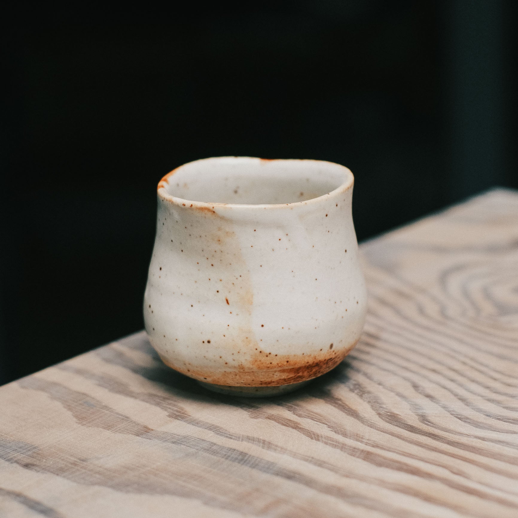 Yunomi (L), Shino Glaze
